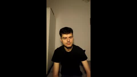 Snapshot of pas18poland chatting on February 11, 2026, 2:33 pm pas18poland online show from February 11, 2026, 2:33 pm