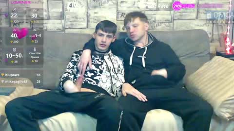 Snapshot of passionate_bonds chatting on May 20, 2026, 4:40 am Max tall dark-haired guy with tattoos and Phil blond-haired online show from May 20, 2026, 4:40 am