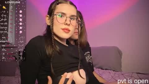 Zoe online show from October 5, 2025, 8:34 am