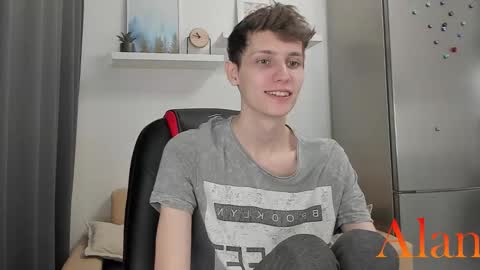 Alan online show from October 6, 2025, 3:42 pm