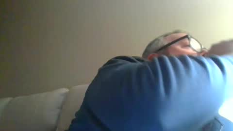 passporttraveler1 online show from January 24, 2025, 1:03 am