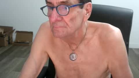 Bob online show from November 3, 2025, 7:26 pm