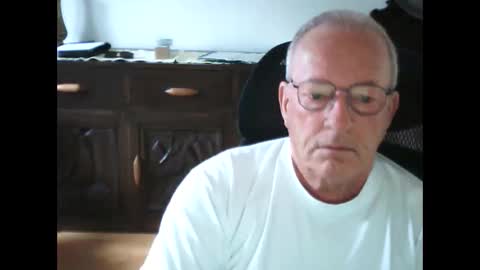 Master Bates online show from May 2, 2026, 9:58 am