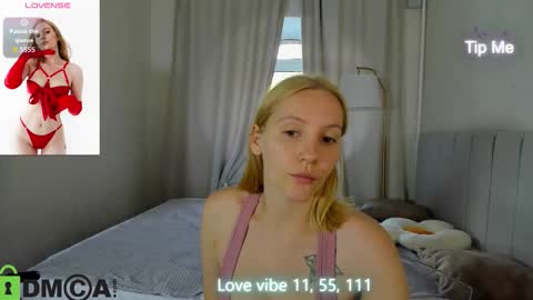 Snapshot of patr1cia_hart chatting on September 15, 2025, 7:30 am patr1cia_hart online show from September 15, 2025, 7:30 am