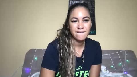 Patricia ONLY FANS patricia love 23 TWITTER Patrici9607866 TIKTOK patricia love91 online show from September 29, 2025, 7:19 pm