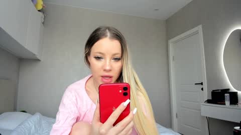 Snapshot of patricia_bloom chatting on January 21, 2025, 6:54 am patricia_bloom online show from January 21, 2025, 6:54 am