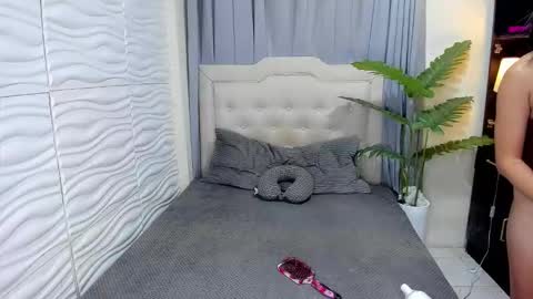 patricia_miller08 online show from December 16, 2025, 8:08 am