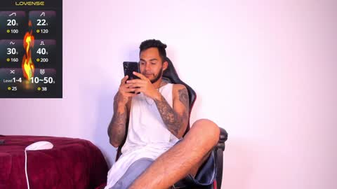 Snapshot of patrick_hot69 chatting on February 4, 2025, 3:33 am patrick_hot69 online show from February 4, 2025, 3:33 am