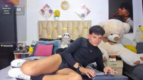 Snapshot of patrick_sanzzz chatting on February 3, 2026, 6:40 am Patrick online show from February 3, 2026, 6:40 am