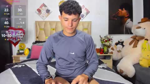 Snapshot of patrick_sanzzz chatting on February 17, 2026, 12:29 am Patrick online show from February 17, 2026, 12:29 am