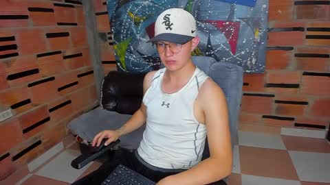 .... online show from February 5, 2025, 9:18 pm