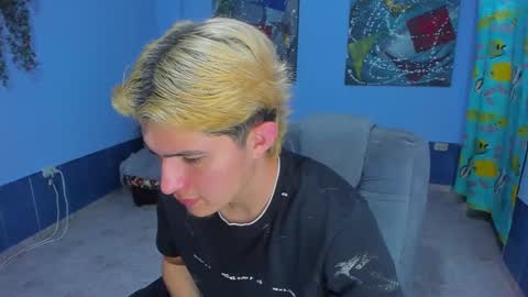 .... online show from September 22, 2025, 6:54 pm