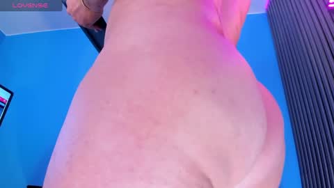 Snapshot of patty_jenkinss chatting on December 31, 2024, 6:24 pm Hi Pvt open Moans from lovense tell me Fav 113366 Especial level 33 online show from December 31, 2024, 6:24 pm