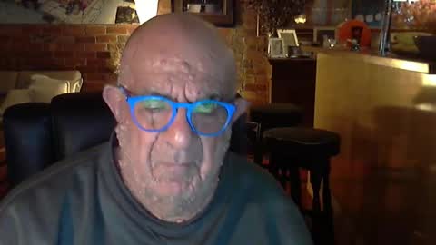 patvac online show from October 12, 2025, 1:32 pm