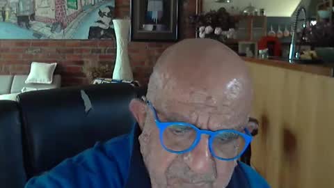 patvac online show from November 17, 2025, 5:13 am