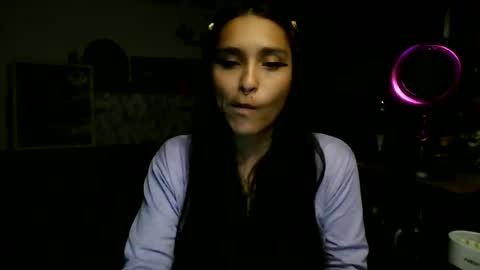 Pau online show from July 4, 2026, 5:13 am