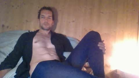 paueriwan online show from December 18, 2025, 8:31 am