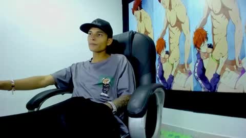 Snapshot of paul_booy chatting on November 4, 2025, 12:37 pm Paul online show from November 4, 2025, 12:37 pm