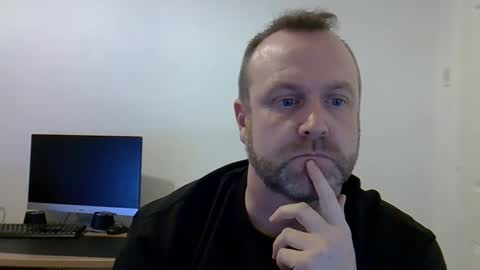 paul_boro online show from February 28, 2025, 12:21 am