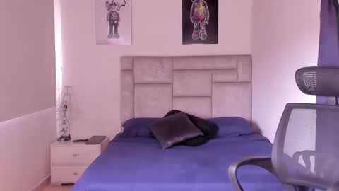 PAUL ROGER online show from October 11, 2025, 3:10 pm