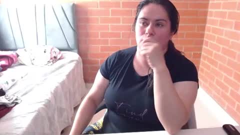paula__117 online show from July 31, 2026, 6:51 pm