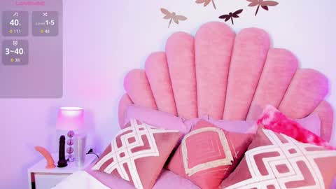 Paula   online show from December 5, 2025, 1:09 pm