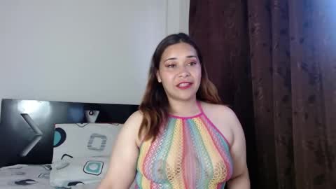 PAULA online show from September 11, 2025, 10:54 pm