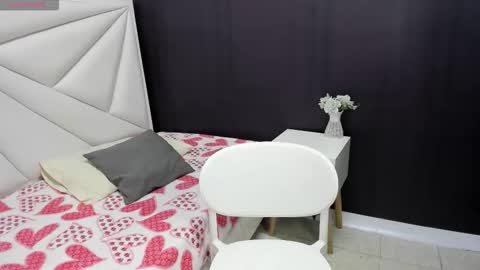 Paula online show from September 30, 2025, 2:00 pm