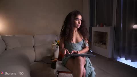 Paula online show from January 14, 2026, 8:25 pm