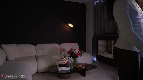 Paula online show from March 24, 2026, 8:58 pm