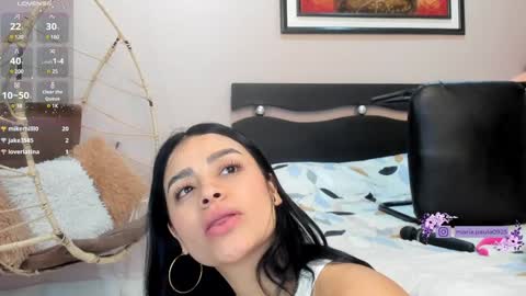      online show from January 28, 2025, 10:45 pm
