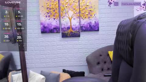      online show from February 14, 2025, 7:44 pm