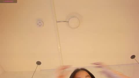 pauletejohnson online show from December 16, 2025, 3:22 am