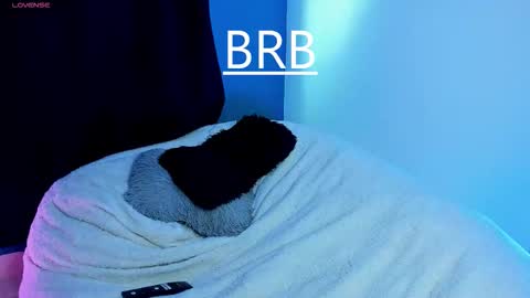 Snapshot of paulin01_ chatting on October 22, 2025, 8:19 pm Paulina online show from October 22, 2025, 8:19 pm