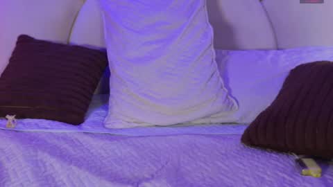 Paulina  online show from November 6, 2025, 7:26 pm