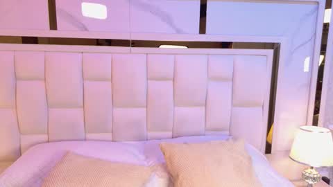 Paulina  online show from February 21, 2026, 7:15 pm