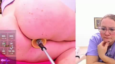 Paulina Davis  online show from January 27, 2025, 12:22 am