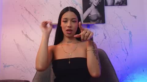 Snapshot of paulina_lopezz chatting on May 19, 2026, 1:00 am PAULINA online show from May 19, 2026, 1:00 am