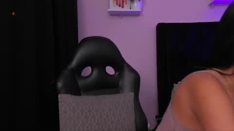 Snapshot of paulina_lopezz chatting on July 7, 2026, 9:02 am PAULINA online show from July 7, 2026, 9:02 am