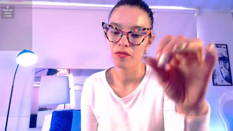 Snapshot of paulinabarnett_ chatting on March 3, 2025, 3:09 pm Paulina online show from March 3, 2025, 3:09 pm