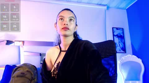 Snapshot of paulinabarnett_ chatting on March 6, 2025, 12:09 pm Paulina online show from March 6, 2025, 12:09 pm