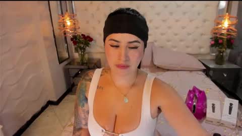 paulinabelen21 online show from February 19, 2025, 9:50 am