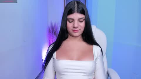 Paulina Belle online show from February 18, 2026, 1:51 pm