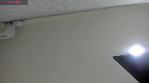 PaulinaSaennz online show from September 14, 2025, 1:10 pm