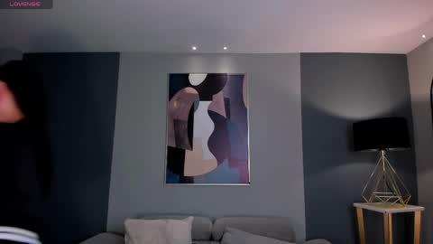 Snapshot of paulinesanz chatting on May 17, 2026, 5:09 pm Pauline Sanz online show from May 17, 2026, 5:09 pm