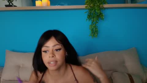 Snapshot of paulinne_clark chatting on February 19, 2026, 9:33 pm paulinne_clark online show from February 19, 2026, 9:33 pm