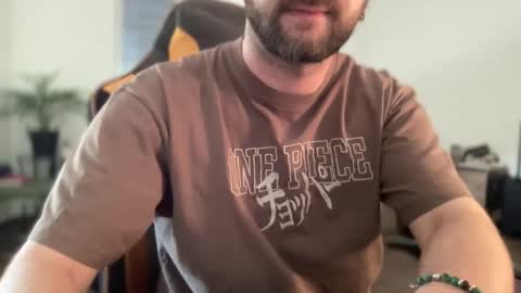 love bush online show from October 31, 2025, 8:15 am