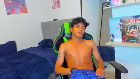 Paul online show from April 21, 2026, 3:35 am