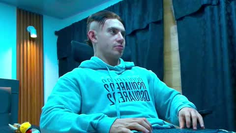 Paul online show from April 19, 2026, 11:51 pm