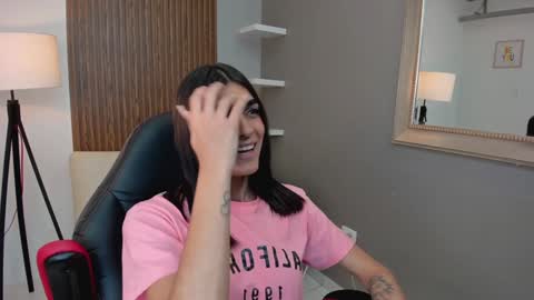 Pauly online show from January 7, 2025, 6:56 pm